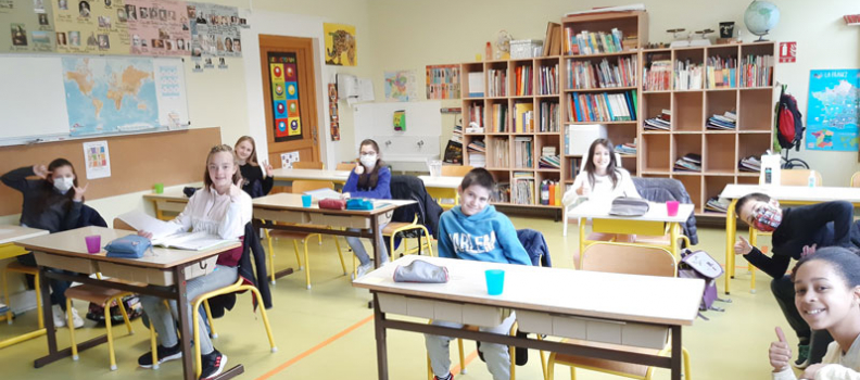 Classe de CM1-CM2, la rentrée de 8 élèves ce mardi 12 mai.